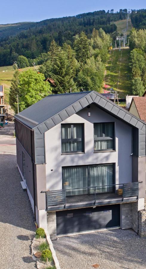 Apartamenty Na Osi Gondoli - wyciągi narciarskie, trasy rowerowe tylko 70 metrów Szczyrk Zewnętrze zdjęcie